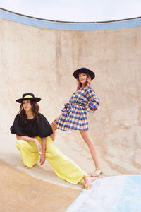 boater hats with bright colour outfits